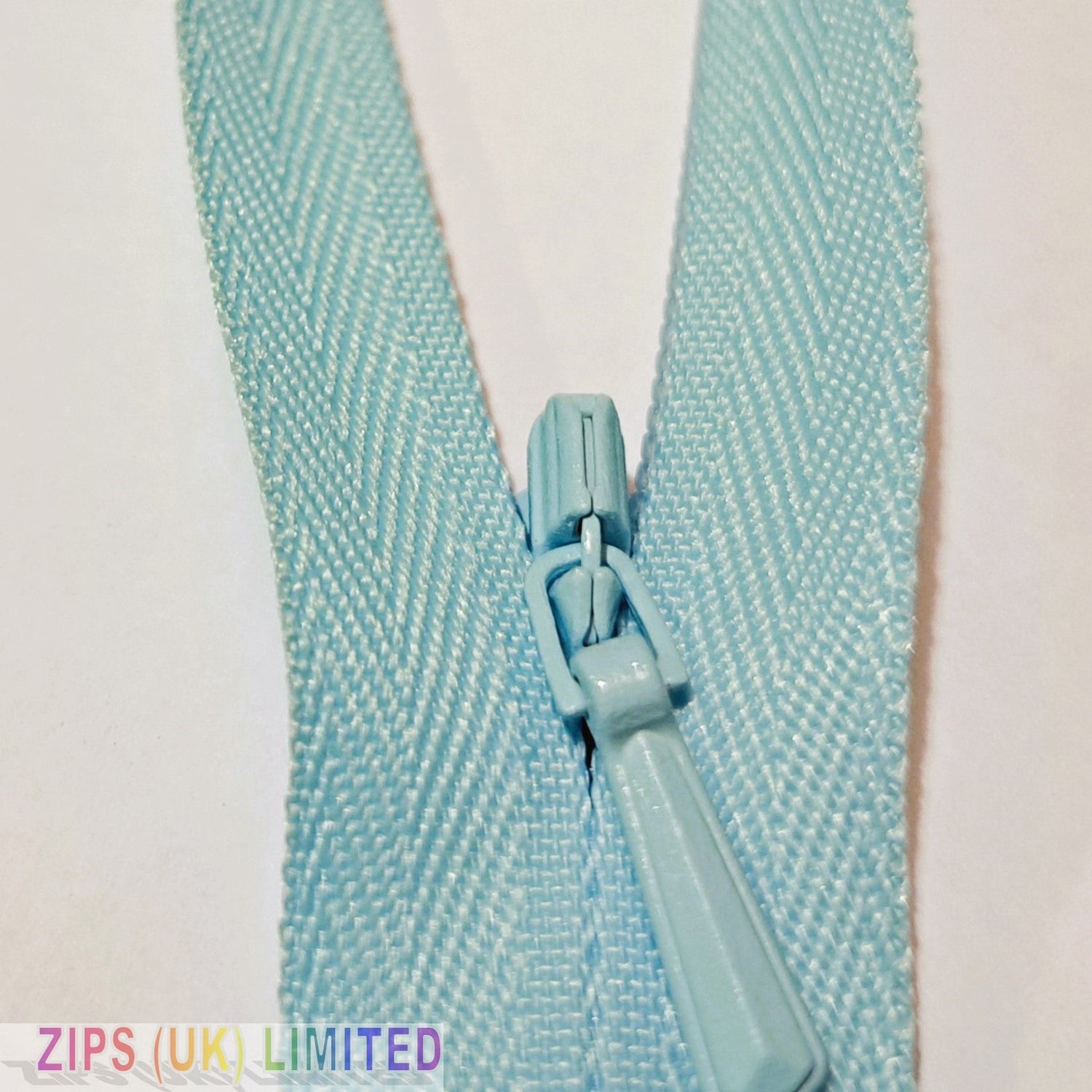 3CC Concealed Zips 56cm/22" Zip