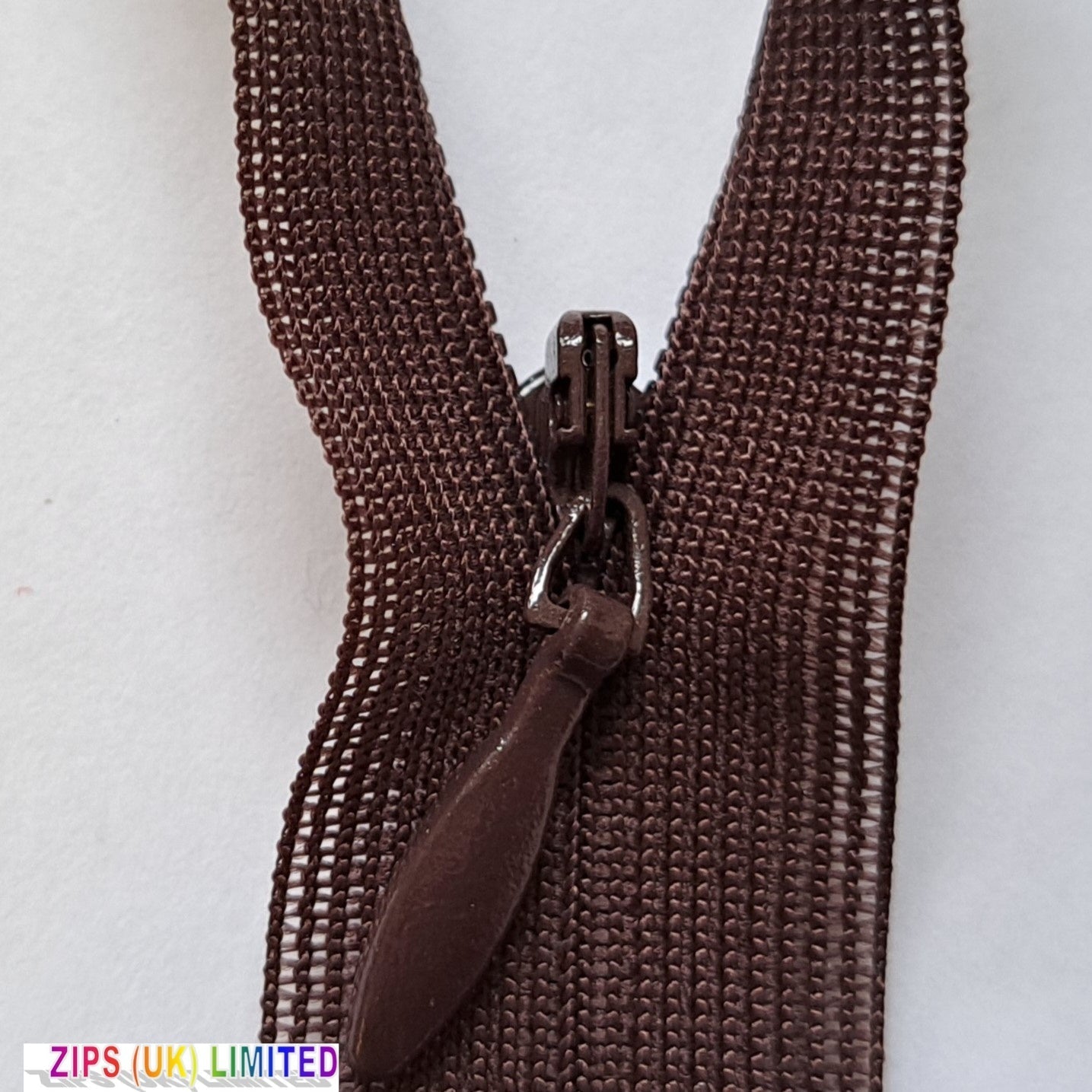 2CC Lightweight Concealed 41cm/16" Zip