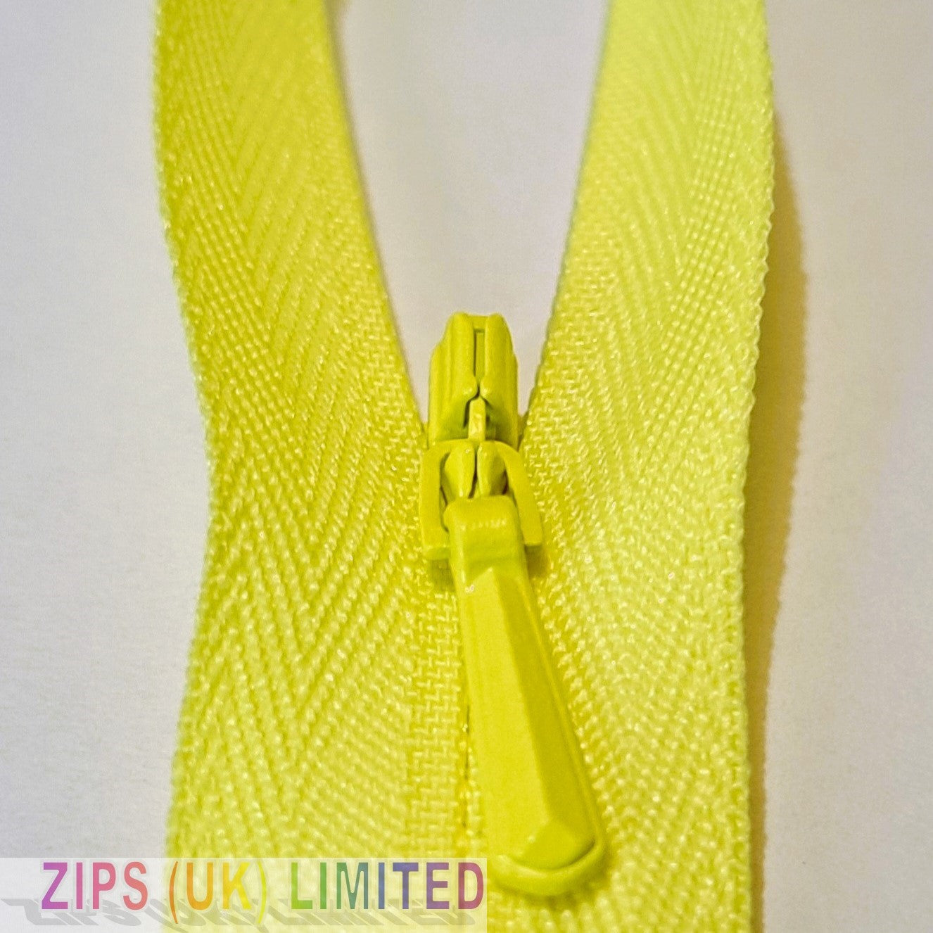 3CC Concealed Zips 23cm/9"