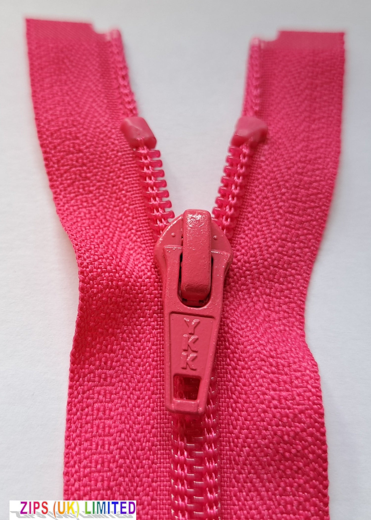 CNO56 Medium Weight Open End 56cm/22" Zip
