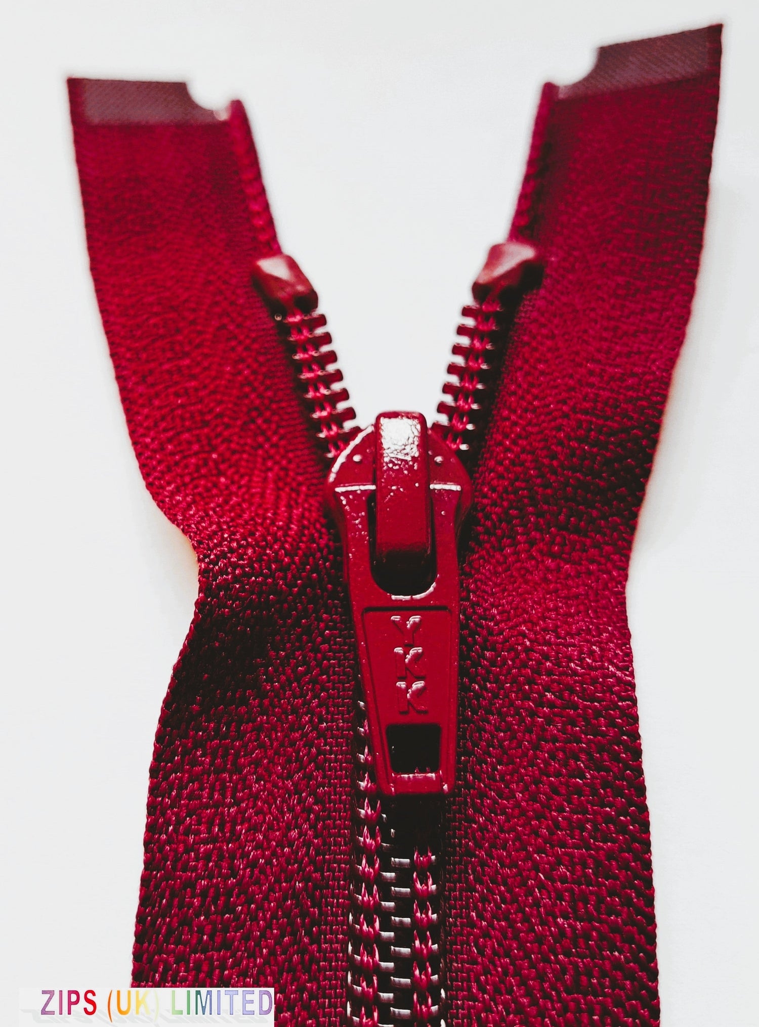 CNO56 Medium Weight Open End 41cm/16" Zip