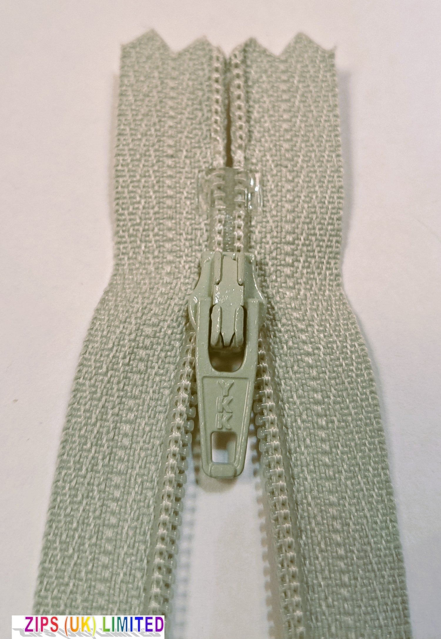 ERFC256 Dress & Skirt 56cm/22" Zip