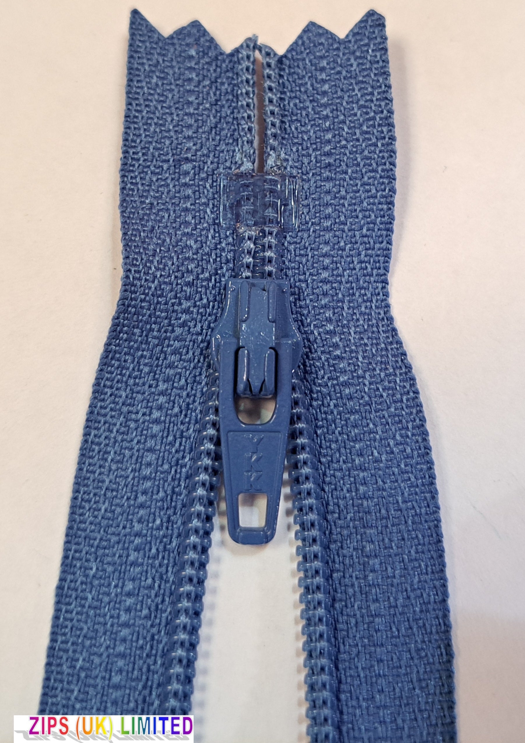 ERFC256 Dress & Skirt 56cm/22" Zip