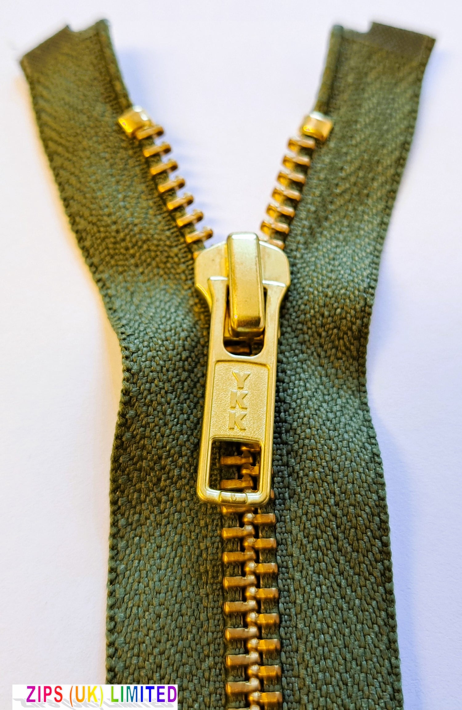 RGOR56 Golden Brass Heavy Weight Open End 56cm/22" Zip
