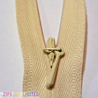 3CC Concealed Zips 23cm/9&quot;