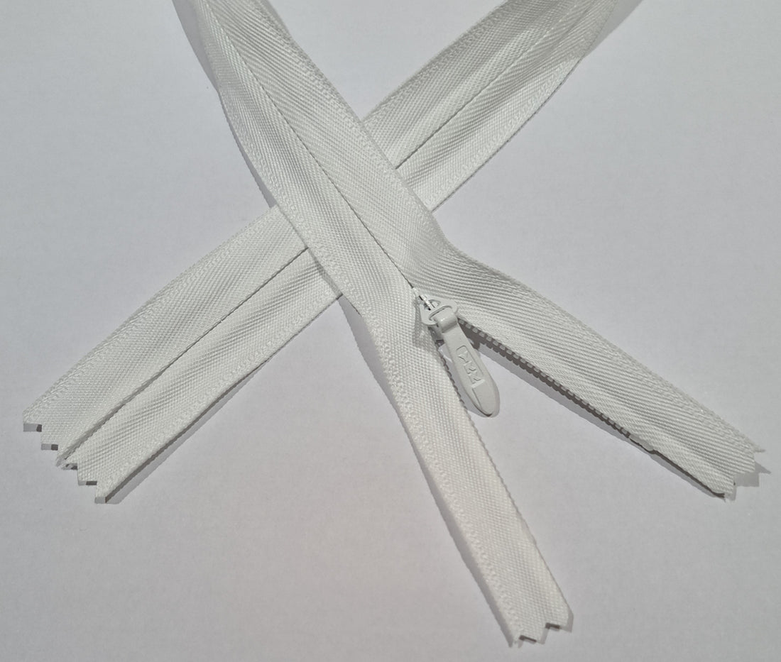5CC Concealed Closed End Heavier Weight 41cm/16" Zip