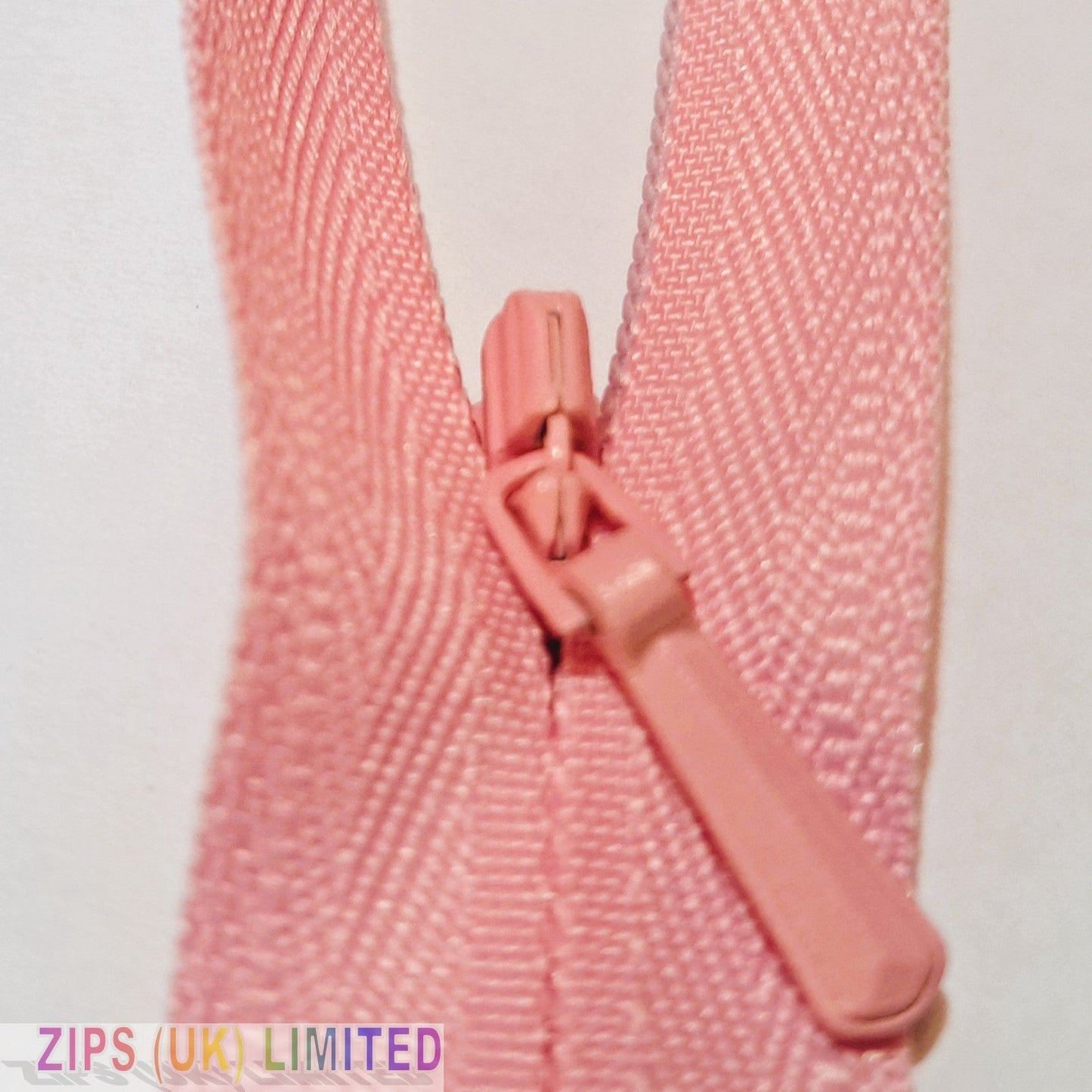 3CC Concealed Zips 41cm/16"