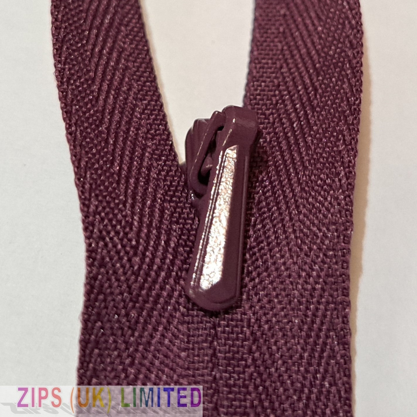 3CC Concealed Zips 41cm/16"