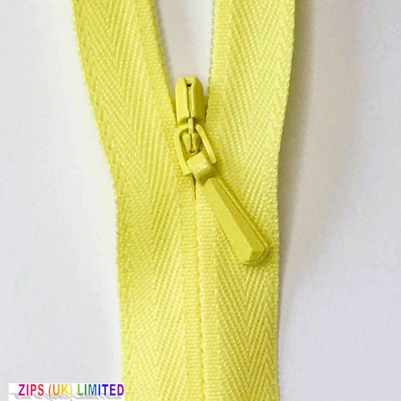 3CC Concealed Zips 56cm/22"